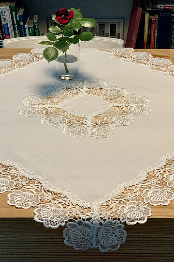 Prt WHITE ROSE LACE