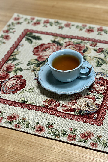 Gobelin pogrinjek LARGE ROSE LACE