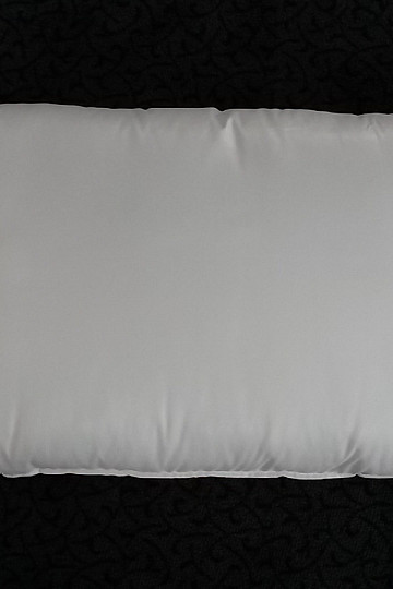 Bela blazina 40 x 60 cm