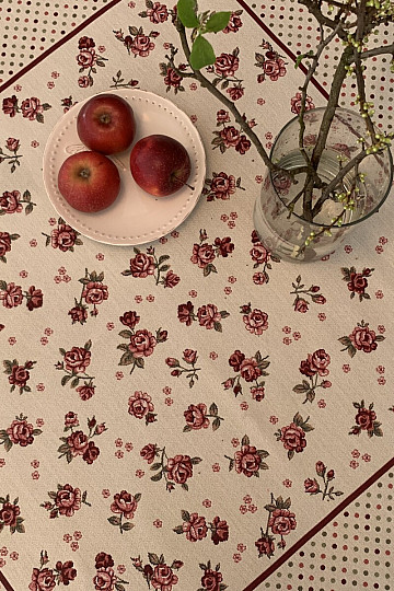 Tapiserija prt in šal ROSE