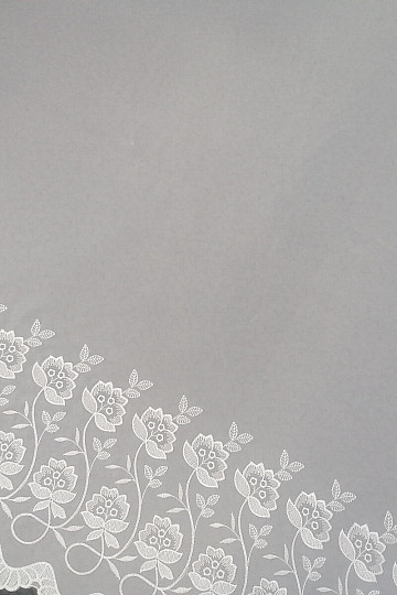 Voile zavesa z vezenino 1B 13278