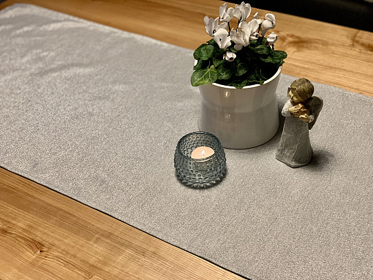 Božični pogrinjki in šali FLASH SILVER sivi