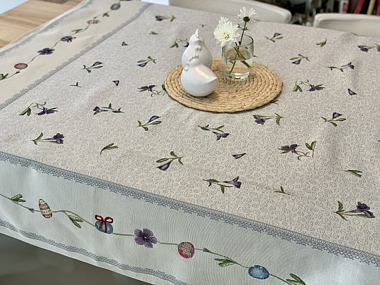 Gobelin prt in ruta VELIKONOČNA JAJCA Z VIJOLICAMI