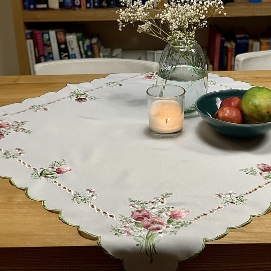 Vezen prt in šal ŠOPEK S TULIPANI