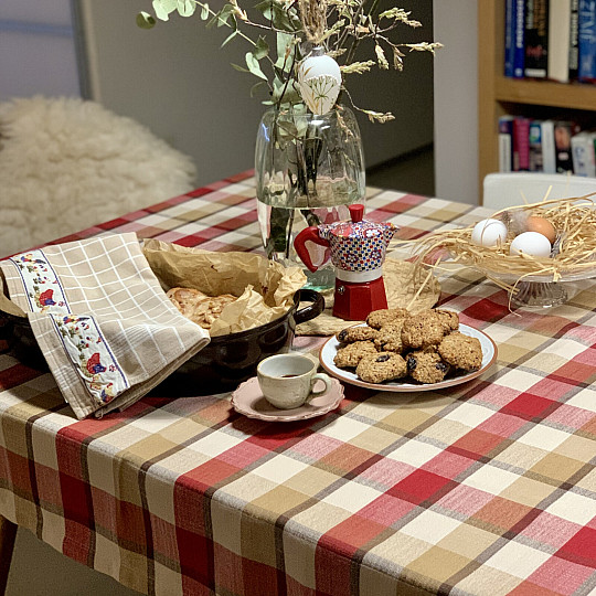 Prt in šal ATILA RDEČ