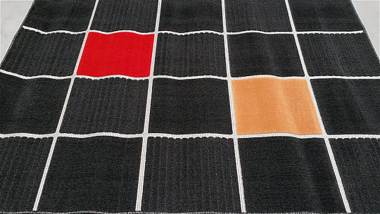 Dizajnerski kos tepih CUBES