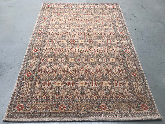 Luksuzna volnena preproga LEGEND 468-12/GB620