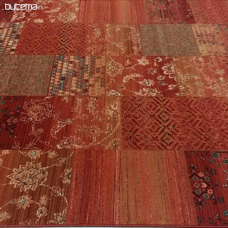Luksuzne volnene preproge ROYAL PATCHWORK rdeče