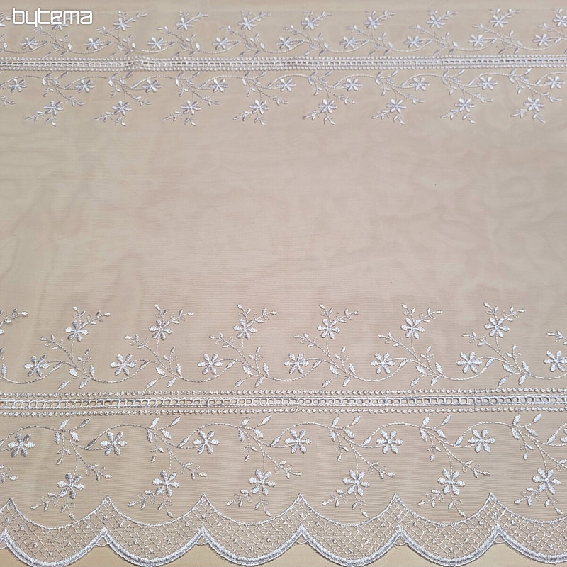 Zavesa z vezenino 521/601