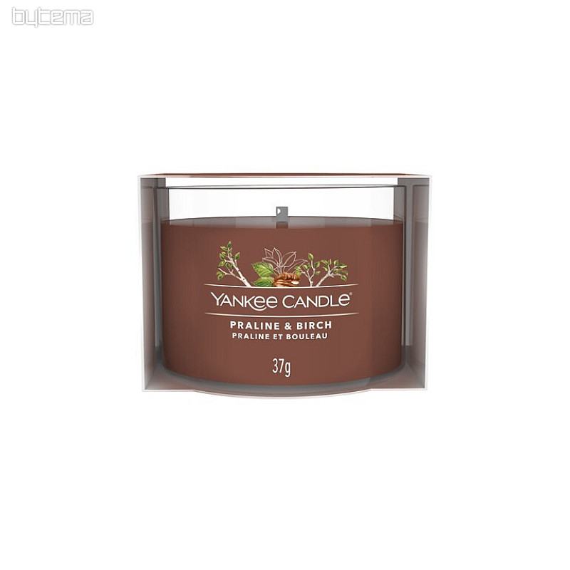 sveča YANKEE CANDLE dišava PRALINE &amp; BREZA V KOZARCU 37g