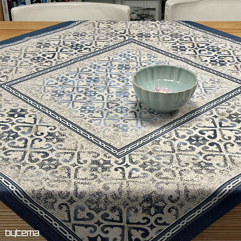 Tapiserijski prt in šal MODRI ORNAMENT
