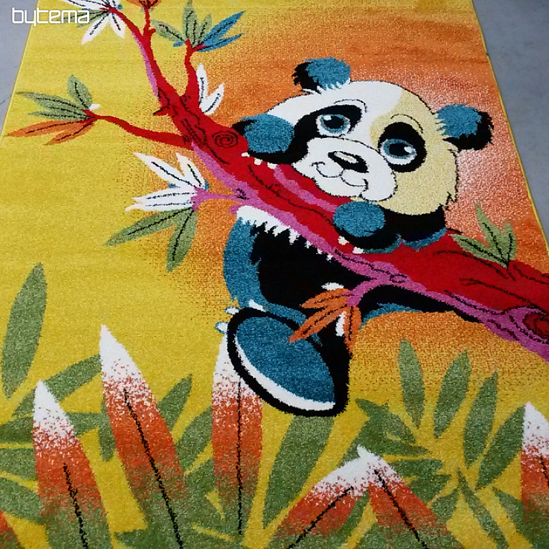 Otroška preproga PANDA na drevesu