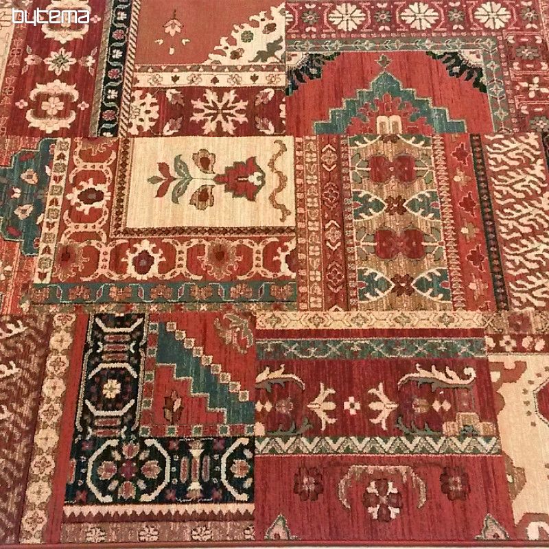 Luksuzne volnene preproge ROYAL PATCHWORK multi red