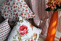 Rose Ester - čudovita kombinacija vzorcev