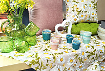 Pomladno cvetje, polno barv in vonjev