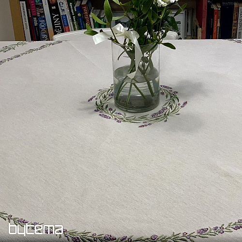 Okrogel tapiserijski prt SIVKA