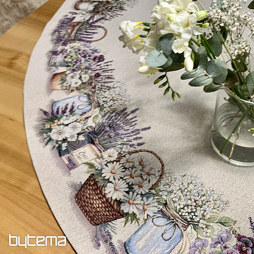 Okrogel tapiserijski prt LEPOTA V KOŠARICI