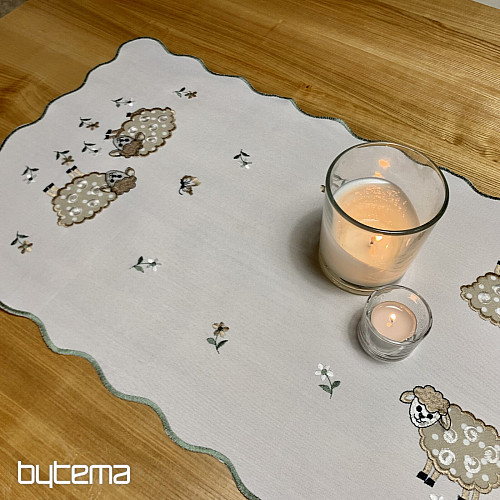 Vezen prt in šal VELIKONOČNA JAGNJETKA