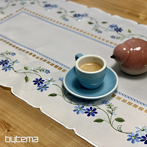 Vezen prt in šal POZABLJENO CVETE