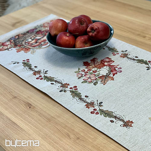 Tapiserijski prt in šal GOBE V VOZIČKU