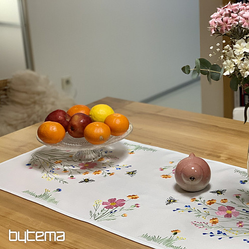 Vezen prt in šal Travnik in čebele