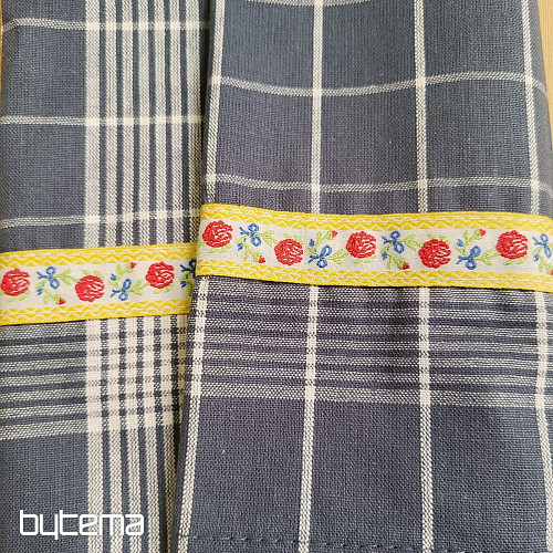 Brisače znamke GRANDMOTHER GREY WITH FLOWERS